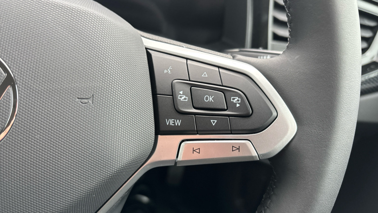 Volkswagen Polo 1.0 Life 5dr Petrol Hatchback